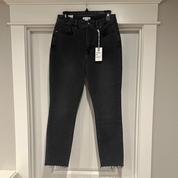 Good American Good Classic Raw Hem Slim‎ Jeans size 00 24 NWT - Picture 1 of 6